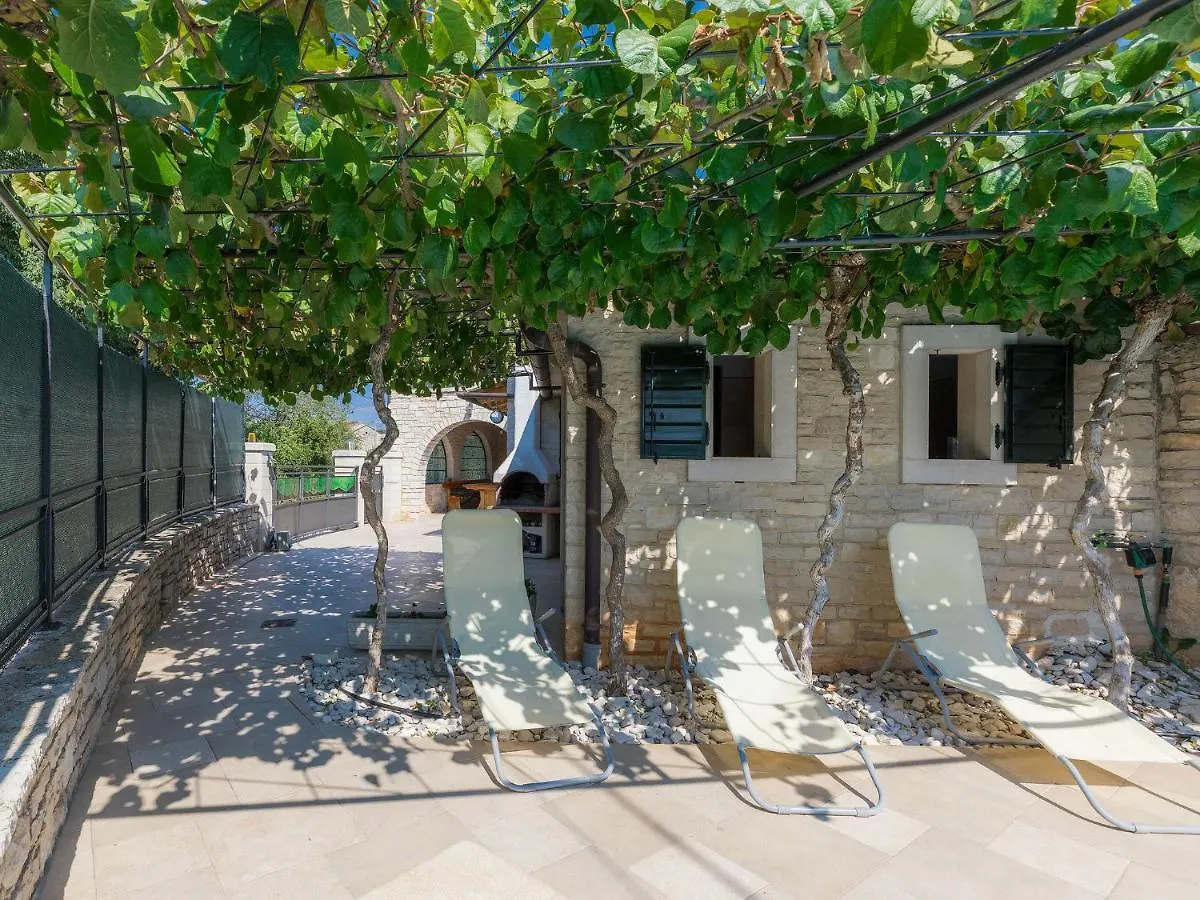 Holiday Home Villa Lancin - Rca453 By Interhome Divsici